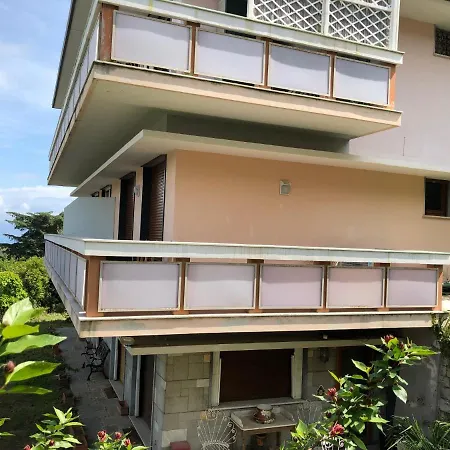 Liguria Holidays - Nuovo Con Piscina E Campo Da Tennis 아파트 *
